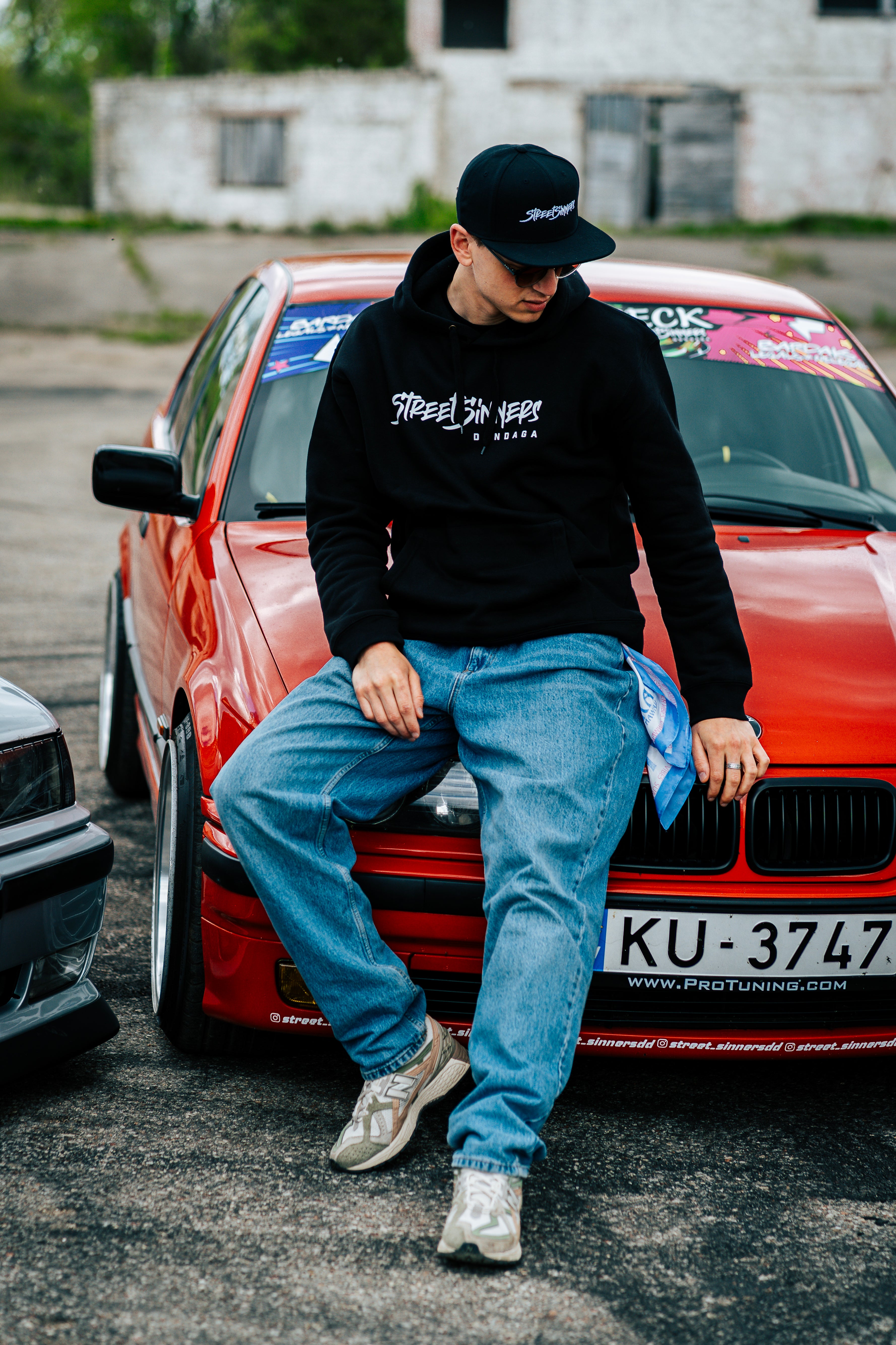 StreetSinners kapučjaka melna